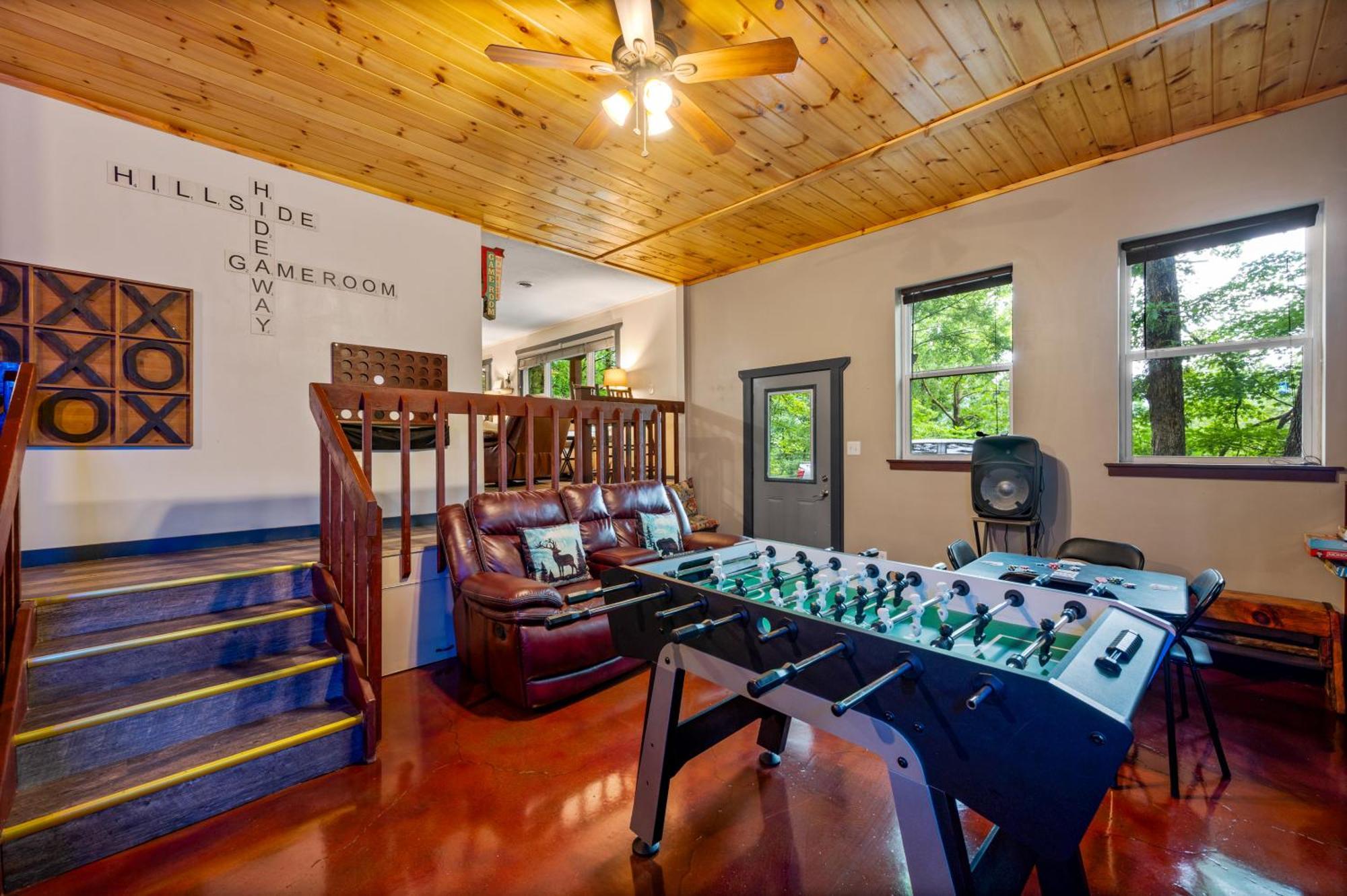 Beautiful Chalet With Fireplace And Large Game Room Gatlinburg Exteriör bild
